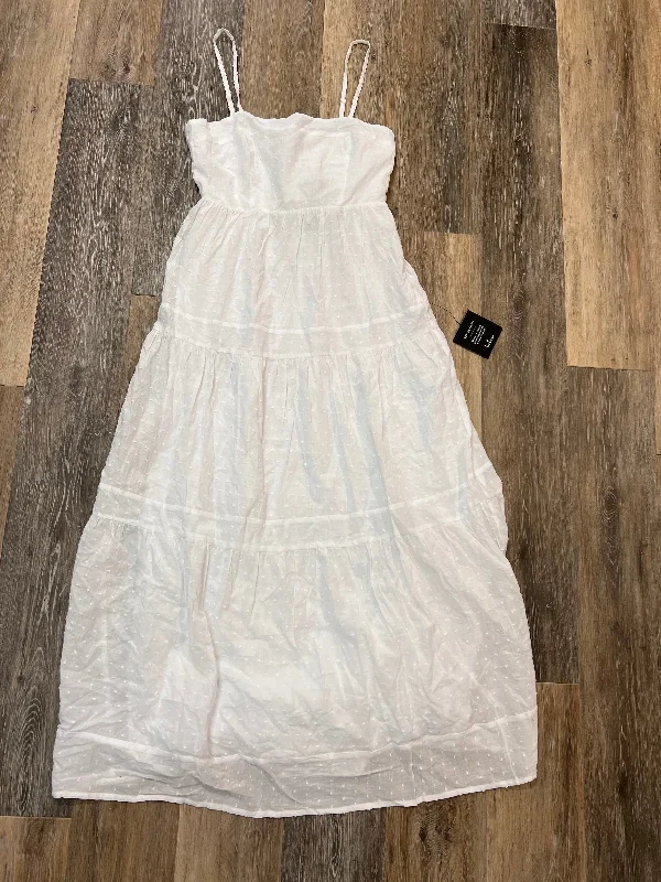 Dress Casual Maxi By Lulus In White, Size: S